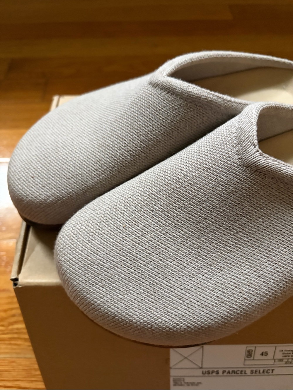Rothy's Women’s The Casual Clog (Dove) US 7 - Picture 2 of 12